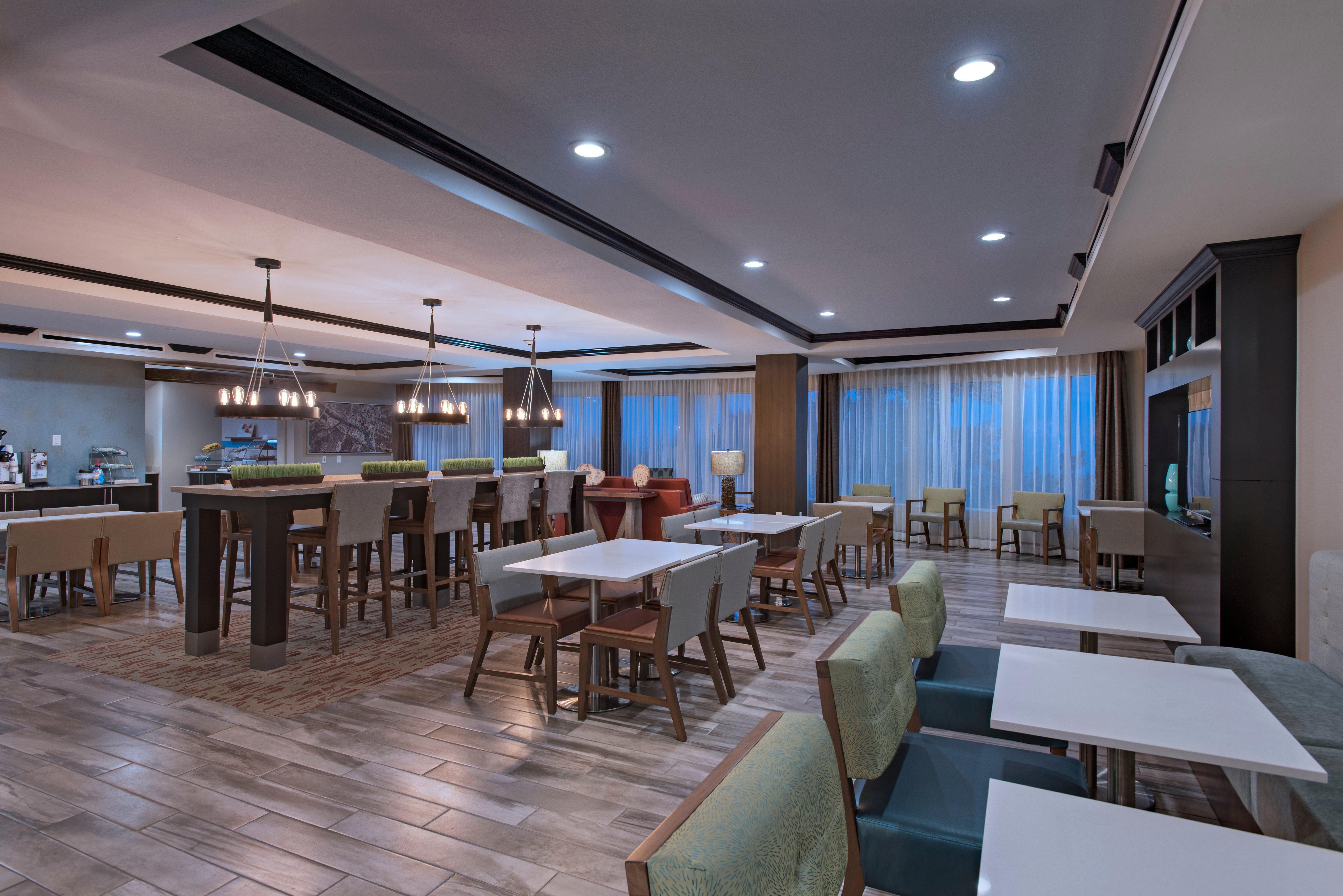 Holiday Inn Express & Suites Austin Nw - Four Points By Ihg Luaran gambar