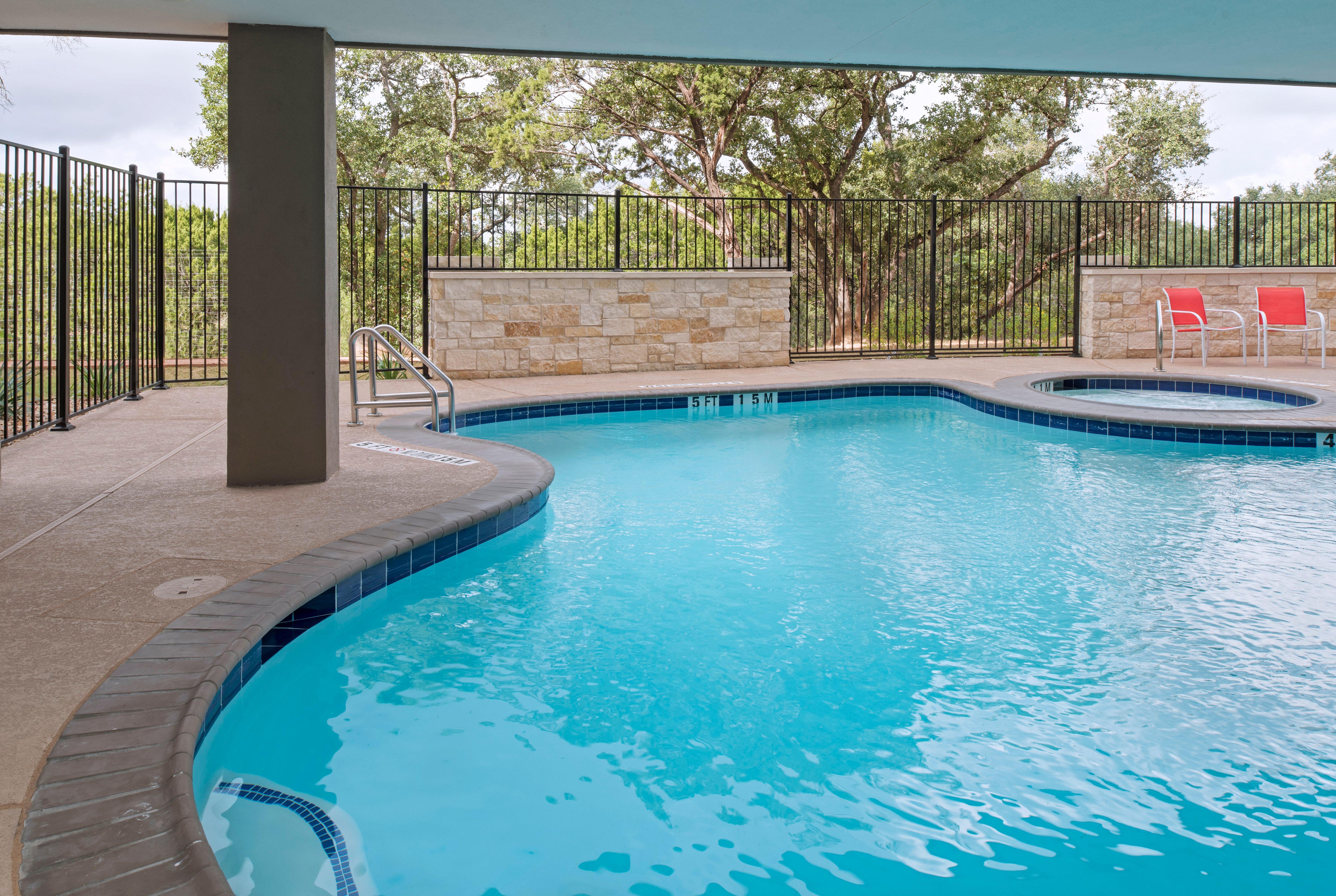 Holiday Inn Express & Suites Austin Nw - Four Points By Ihg Luaran gambar